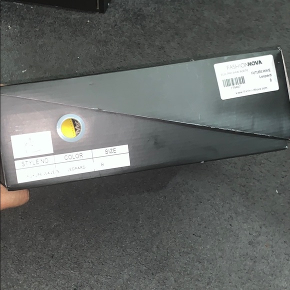 Elective Wave Bootie Fashion Nova - Picture 3 of 4